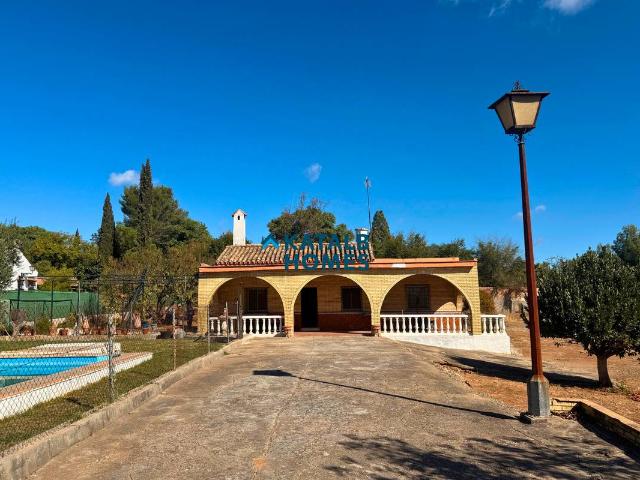 Chalet en venta en Mairena Pueblo, Mairena Del Aljarafe