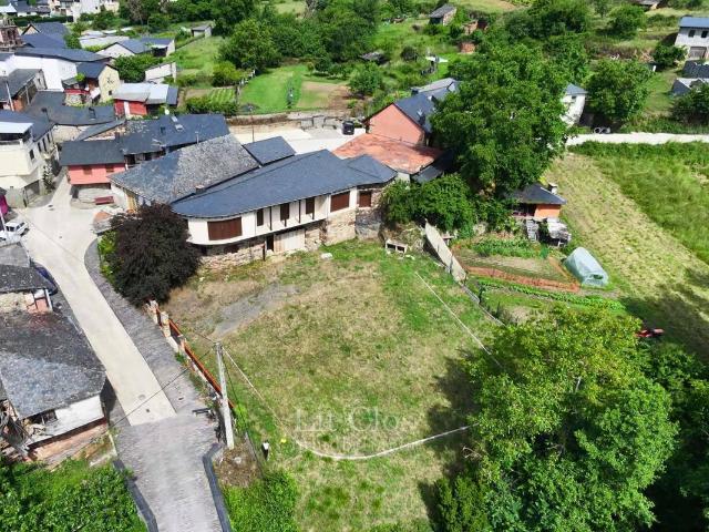 Chalet en venta en O Barco de Valdeorras, Valdeorras