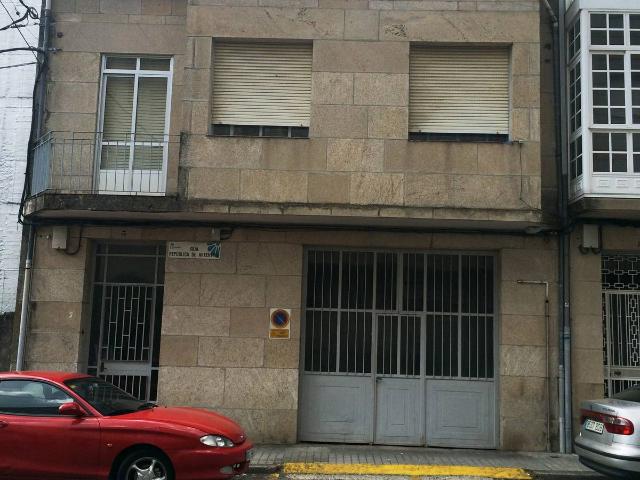 Chalet en venta en O Carballiño