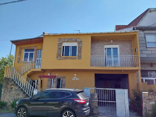 Chalet en venta en O Carballiño