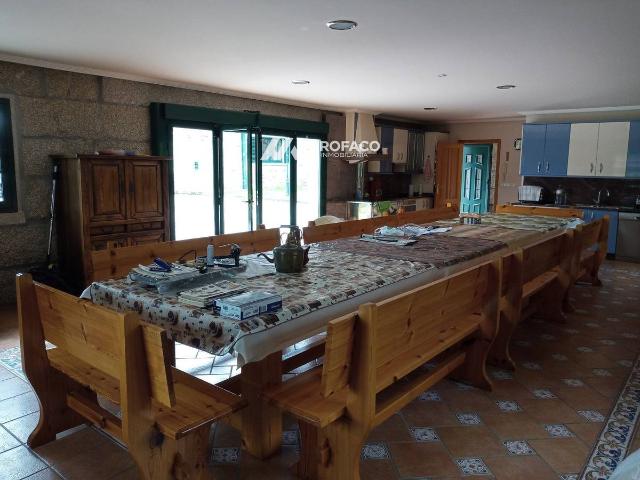 Chalet en venta en O Carballiño