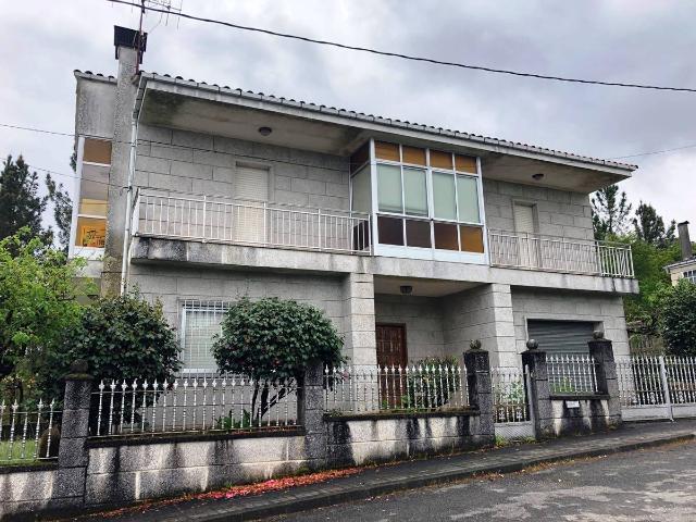 Chalet en venta en O Carballiño