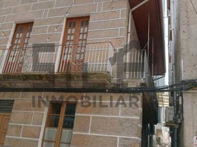 Chalet en venta en O Carballiño