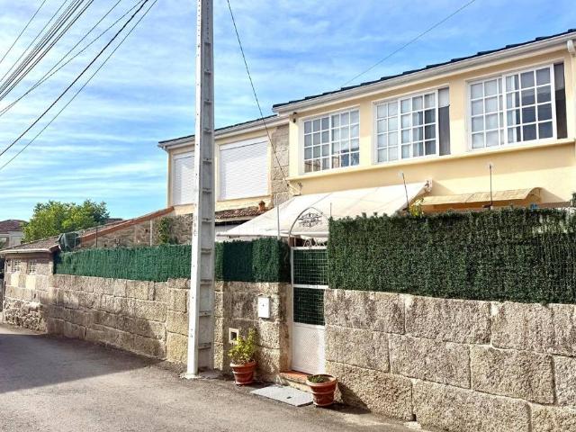 Chalet en venta en O Carballiño