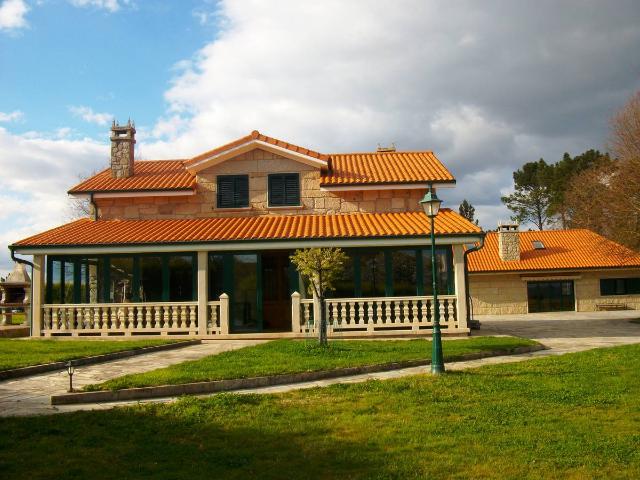 Chalet en venta en O Carballiño