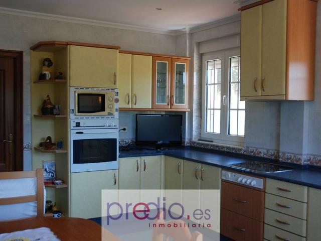 Chalet en venta en O Corgo, Lugo