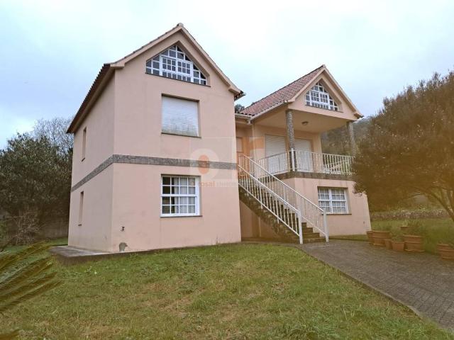 Chalet en venta en Cangas, O Morrazo