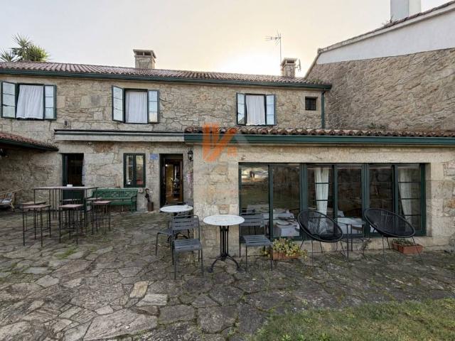 Chalet en venta en Ames, Santiago