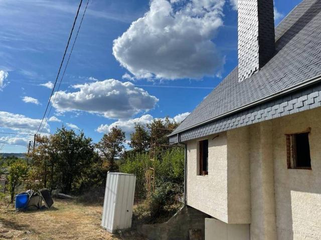 Villa en venta en O Pereiro De Aguiar, O Pereiro de Alén