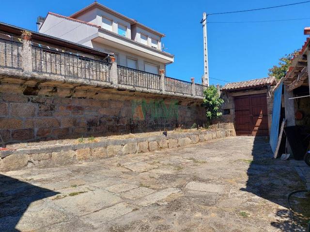 Chalet en venta en Prexigueiró, Ourense