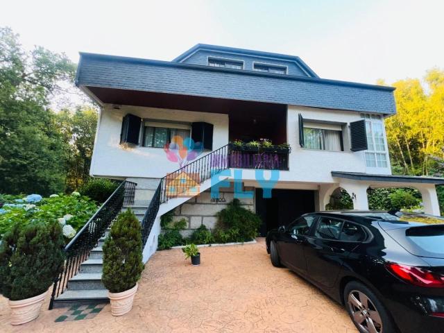 Villa en venta en O Pereiro De Aguiar, O Pereiro de Alén