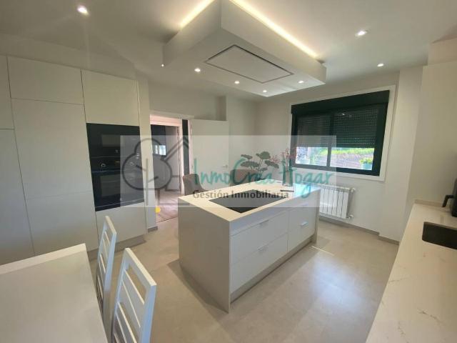 Chalet en venta en O Porriño, Vigo