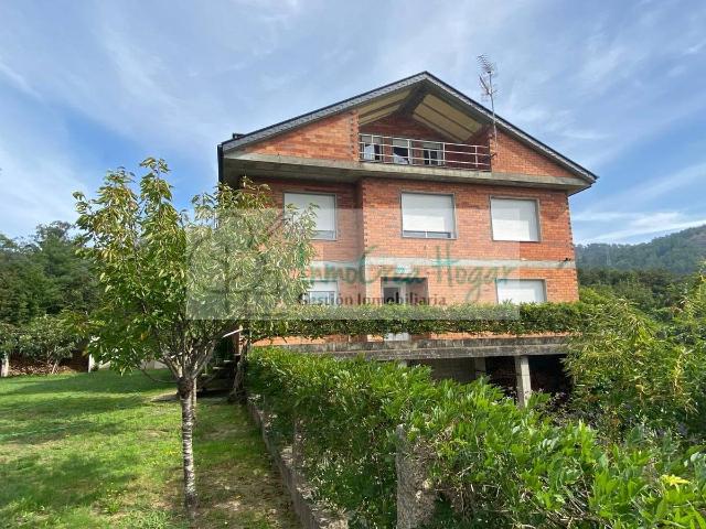 Chalet en venta en O Porriño