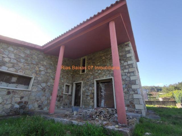 Villa en venta en O Rosal