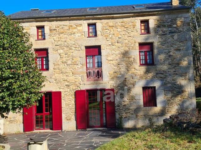Villa en venta en O Valadouro, A Pedreira