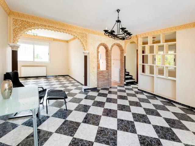 Chalet en venta en Comarca de la Vega de Granada, Andalucía
