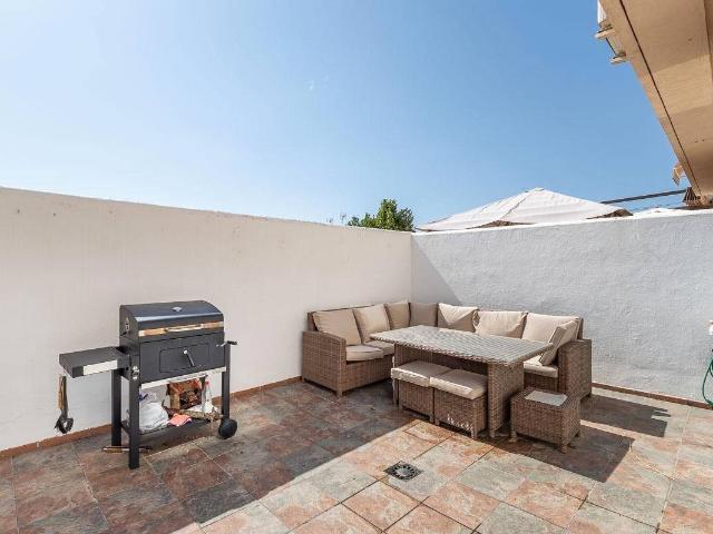 Chalet en venta en Ogíjares, Granada