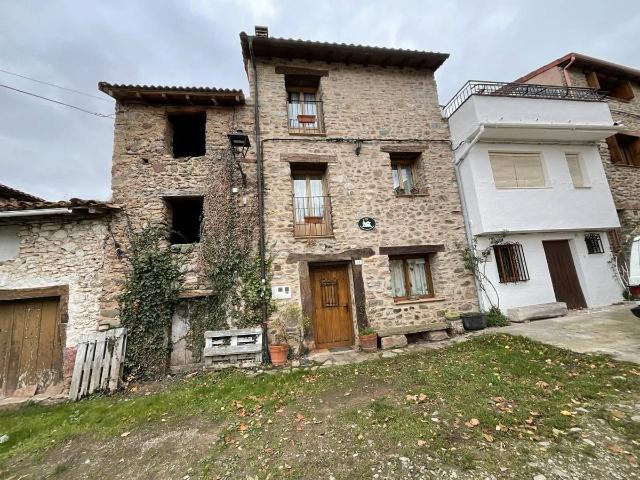 Chalet en venta en Ojacastro, La Rioja
