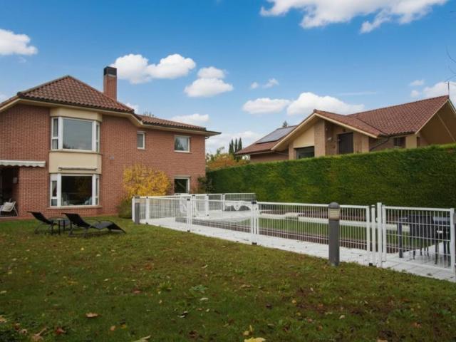 Chalet en venta en Valle de Egüés / Eguesibar, Iruñerria