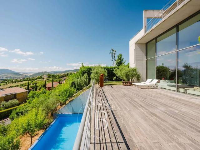 Chalet en venta en Valle de Egüés / Eguesibar, Iruñerria