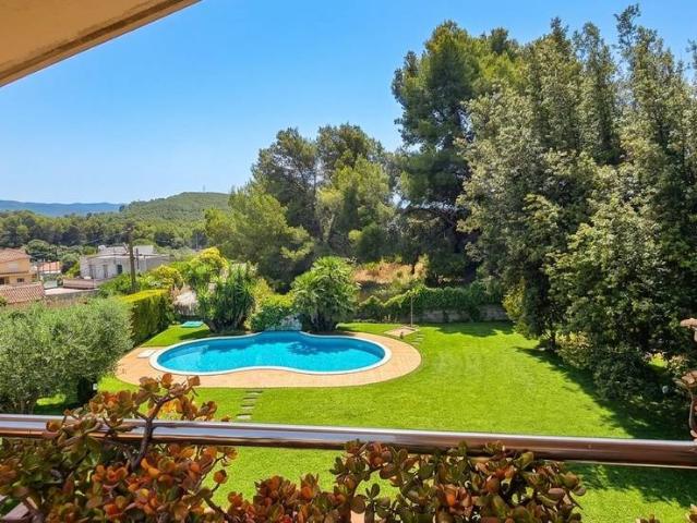 Chalet en venta en Sant Miquel d'Olèrdola, Alt Penedès