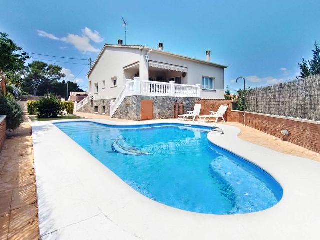 Villa en venta en Olèrdola, Sant Miquel d'Olèrdola