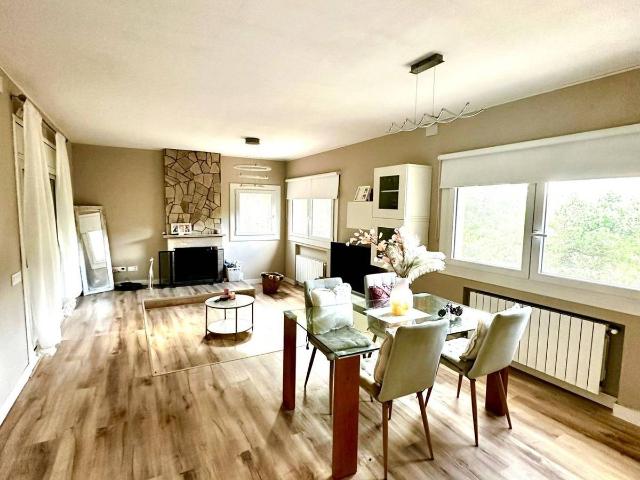 Villa en venta en Olesa De Bonesvalls