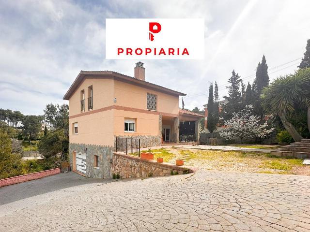Villa en venta en Olesa De Bonesvalls
