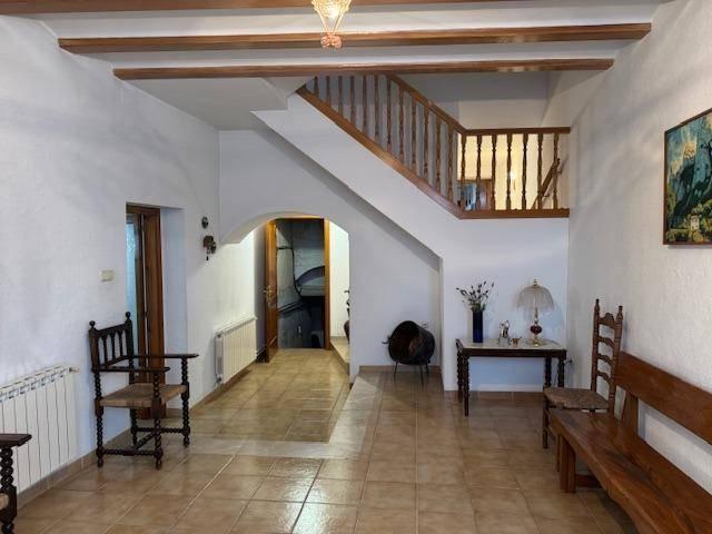 Villa en venta en Olesa De Montserrat