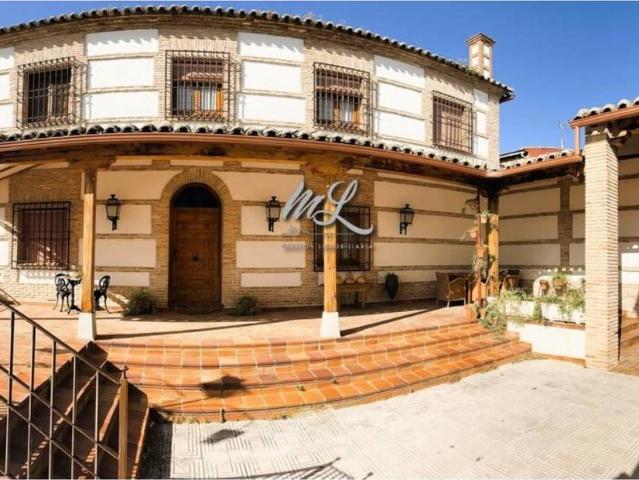 Chalet en venta en Olías Del Rey, Castilla-La Mancha