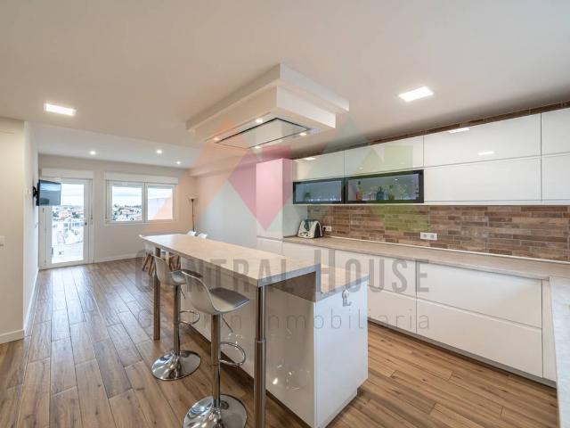 Chalet en venta en Olías Del Rey, Castilla-La Mancha
