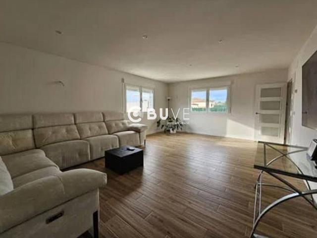 Villa en venta en Olías Del Rey, Urbanización Mirador de la Ciudadela