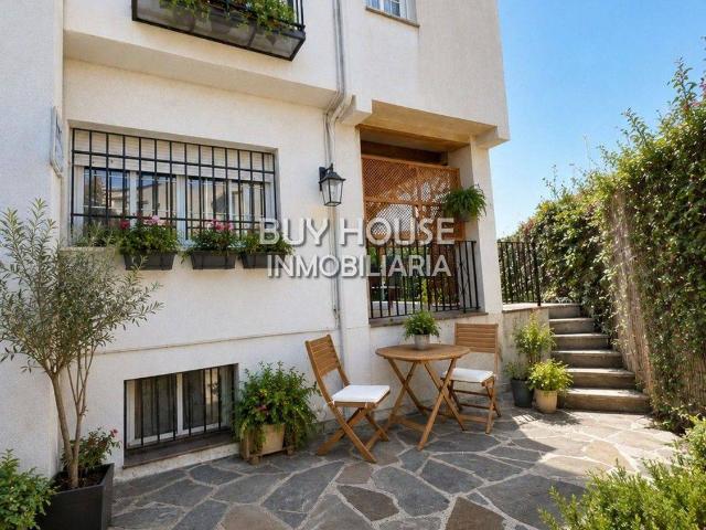 Chalet en venta en Olías Del Rey, Castilla-La Mancha
