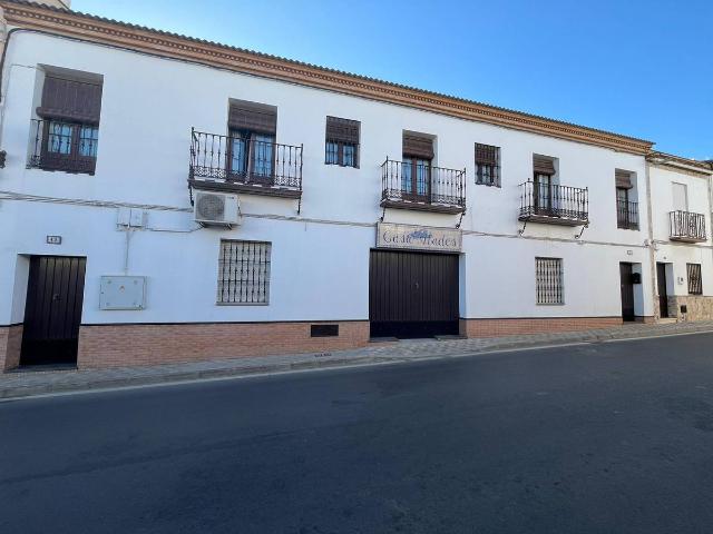 Chalet en venta en Olivares, Andalucía