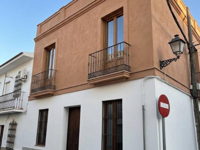 Chalet en venta en Olivares, Andalucía