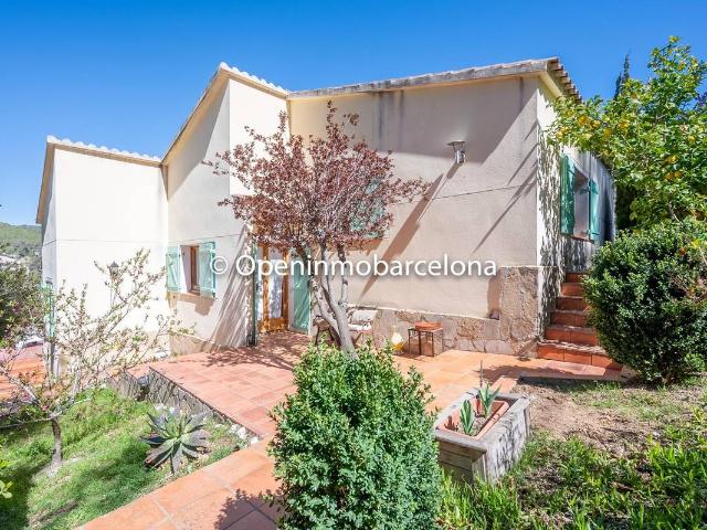 Villa en venta en Olivella