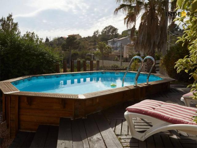 Villa en venta en Olivella