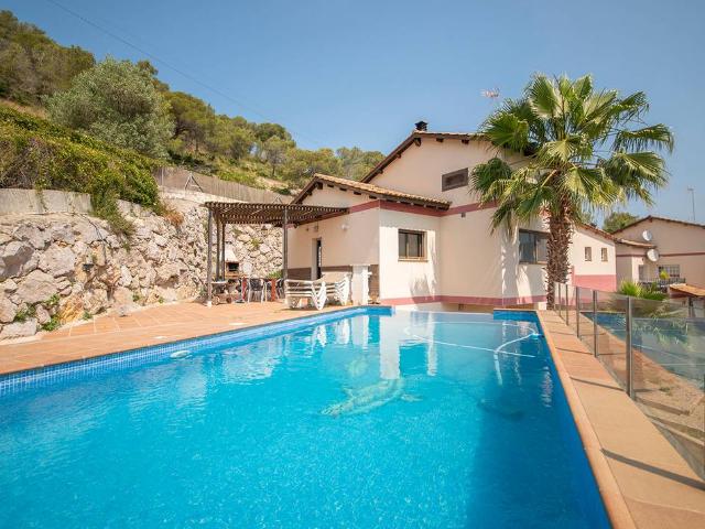 Villa en venta en Olivella