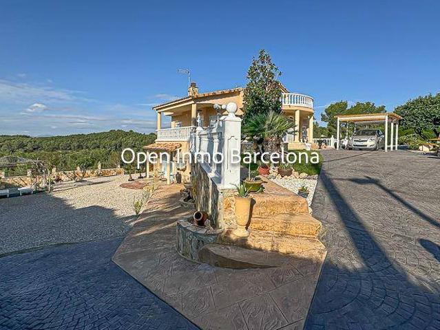 Villa en venta en Olivella