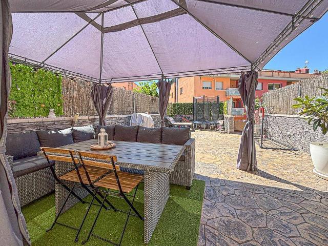 Villa en venta en Olivella