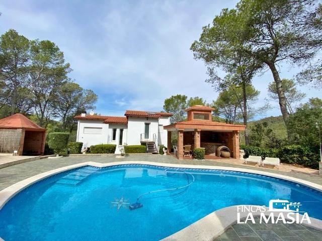 Villa en venta en Olivella