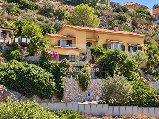 Chalet en venta en Olivella, Barcelona