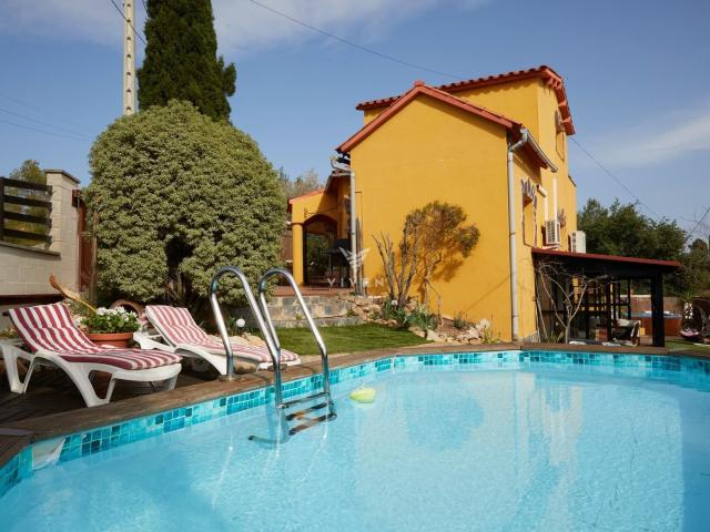 Villa en venta en Olivella