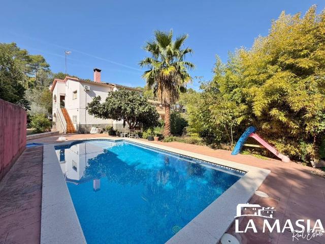 Chalet en venta en Olivella, Barcelona