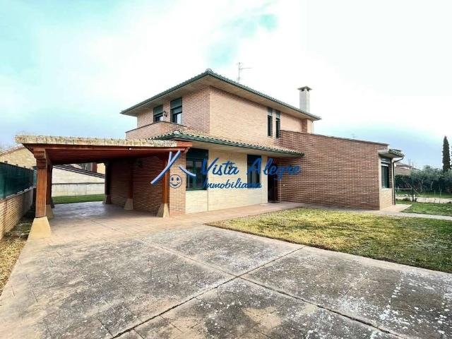 Chalet en venta en Ollauri, La Rioja