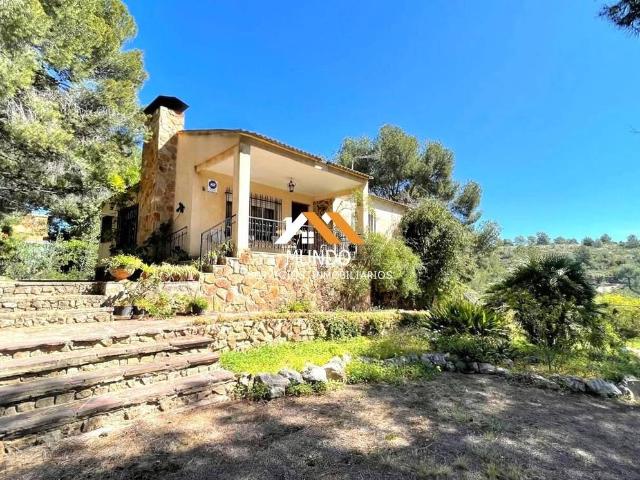 Chalet en venta en el Camp de Túria, Valencia