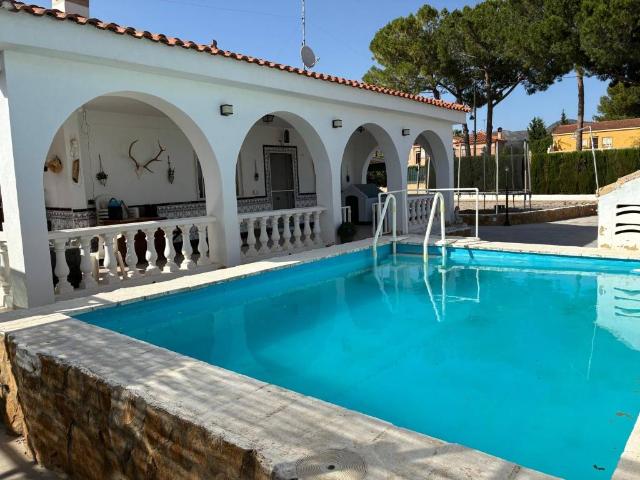 Chalet en venta en el Camp de Túria, Valencia
