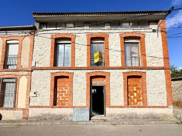Chalet en venta en Olombrada, Castilla y León