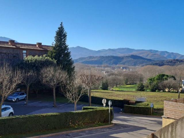 Villa en venta en Olot, Malagrida
