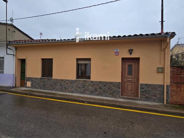 Villa en venta en Olot, Malagrida